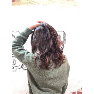 セミロング EIGHT plum TOKIOリミテッドのヘアスタイル