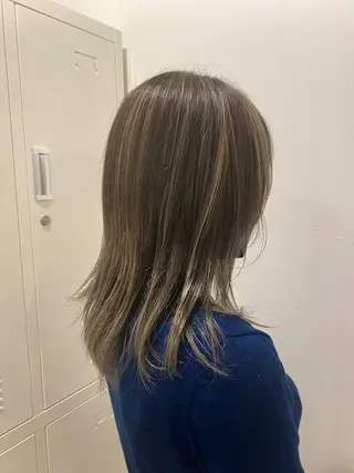 ミディアム カラー 酸性ストレート/ブリ ーチなしWカラー河本のヘアスタイル