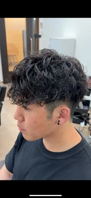 パーマ メンズ 堀田 裕世のヘアスタイル