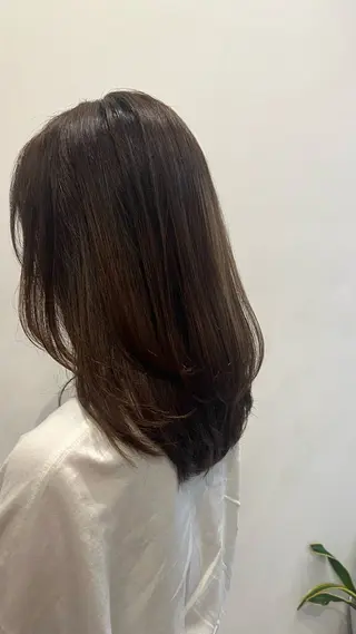 セミロング utsumi uran 吉祥寺のヘアスタイル