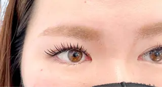 マツエク・マツパ eyelashsalon milk所属・吉田 ゆいのマツエク・マツパデザイン