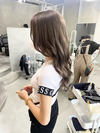 ロング カラー 前橋 姫奈のヘアスタイル