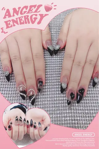 ネイル はぴねす所属・横浜 美夢のネイルデザイン