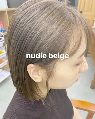 ショート カラー ニュアンスヘア🌔 nanakoのヘアスタイル