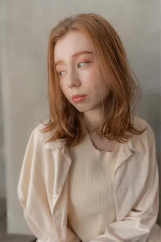 ミディアム カラー 10月限定モニター 髪質改善美髪矯正のヘアスタイル