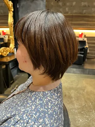 ショート 高橋 まこのヘアスタイル