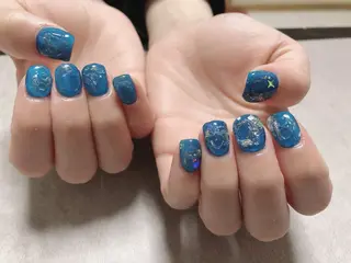 ネイル mano nella manoのネイルデザイン