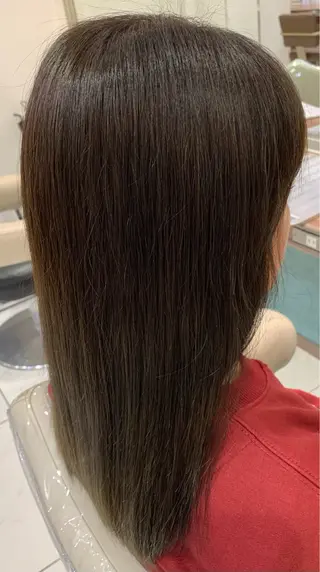 セミロング カラー 🦋柴田 心優のヘアスタイル