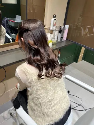ロング ヘアアレンジ 🫧tomoka 透明感カラー🫧のヘアスタイル