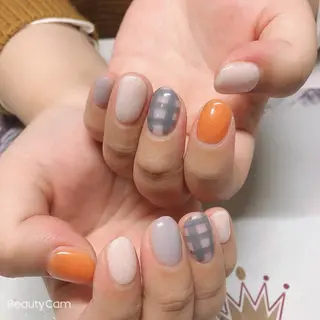 ネイル ガレンドウ 白澤 愛子のネイルデザイン