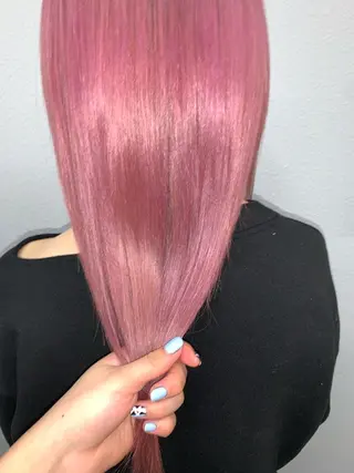 ロング fuuka/ ハイトーン/海外ヘアのヘアスタイル