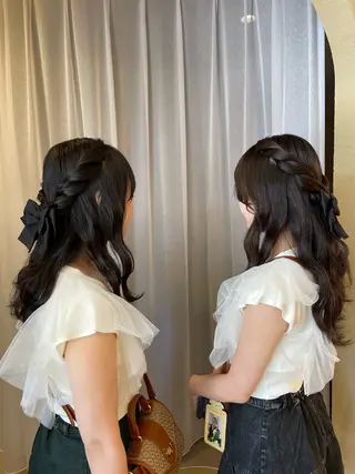 セミロング ヘアアレンジ ユ ミのヘアスタイル