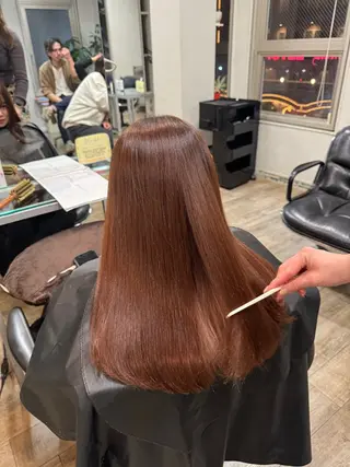 ミディアム パーマ・レイヤー 髪質改善・TANIのヘアスタイル