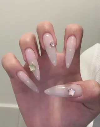 ネイル Cloudy Chan Nailのネイルデザイン
