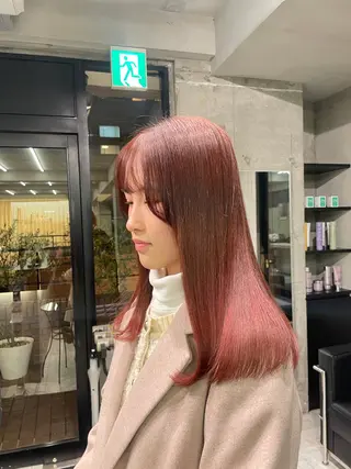 セミロング カラー 🎨透明感カラー/ ハイライト/近藤怜那のヘアスタイル