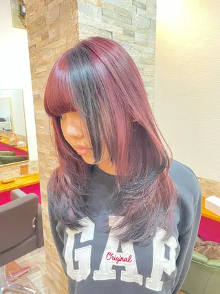 ロング カラー YUI/ ブリーチカラー🌷のヘアスタイル