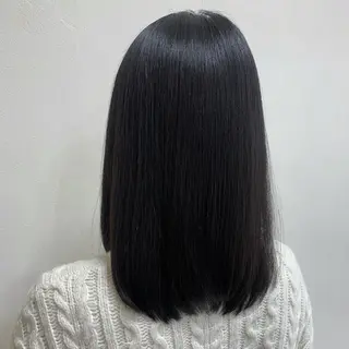 ミディアム 黒田 優衣のヘアスタイル