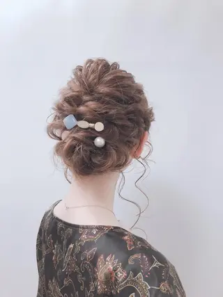 ヘアアレンジ 透明感カラー 山中のヘアスタイル