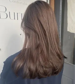 ロング カラー パーマ ヘアアレンジ メンズ キッズ ネイル マツエク・マツパ アイブロウ モリモト サナのヘアスタイル