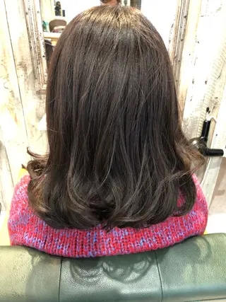 ミディアム 川野 賢のヘアスタイル