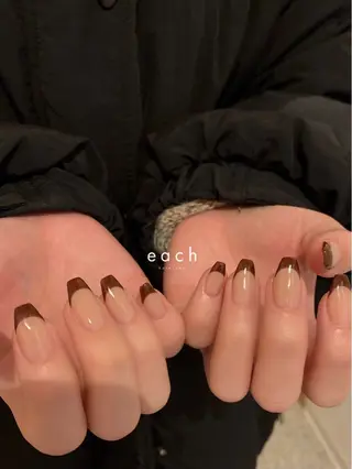ネイル each Hibikiのネイルデザイン