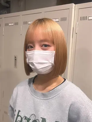 ショート カラー 【縮毛矯正ブリーチ】 MANATO🌈のヘアスタイル