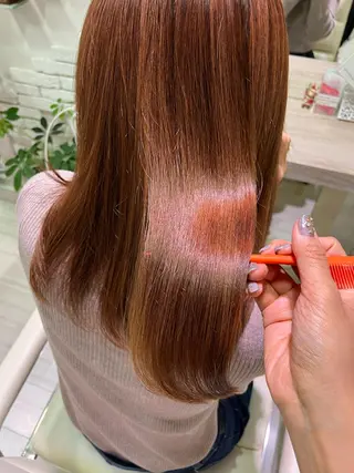 セミロング 坂口 愛のヘアスタイル