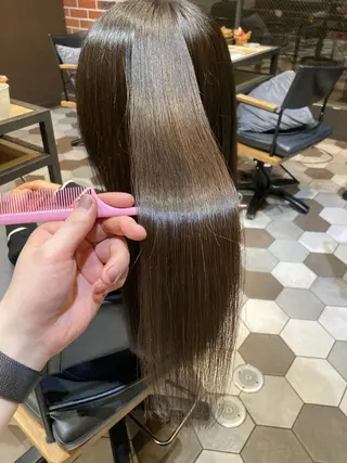 セミロング カラー 髪質改善/痛ませ ないカラー/西村航大のヘアスタイル