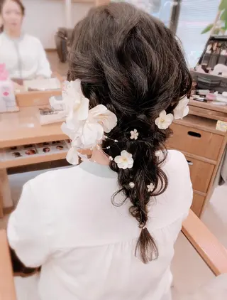 ヘアアレンジ 新保 佳世のヘアスタイル