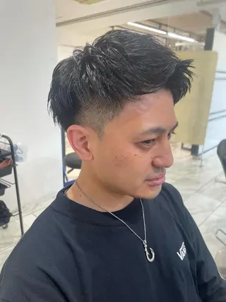 メンズ 大阪美容師 井上智博のヘアスタイル