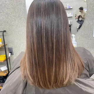 セミロング カラー Lull1人美容室 バレイヤージュのヘアスタイル