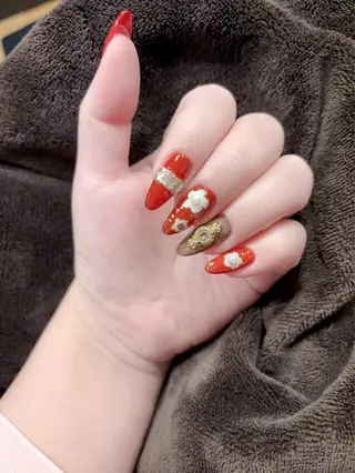 ネイル B.rose ビビのネイルデザイン