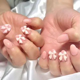 ネイル 【OKIKA】 らん🦖🌈🧡のマツエク・マツパデザイン