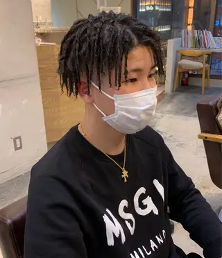 ショート 大月 優汰のヘアスタイル