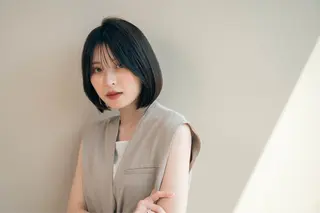 ミディアム 切りっぱなしボブ/ 蒲生四丁目/伊藤瑠唯のヘアスタイル