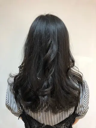 セミロング 🐧デザインパーマ 🐧小沢有佑のヘアスタイル