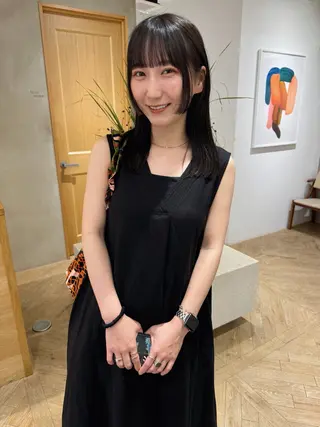 ロング カラー 透明感カラーレイヤー 名古屋LORENハダのヘアスタイル