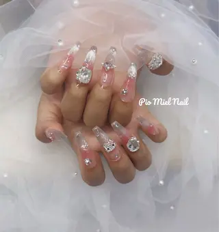 セミロング Pio Mielのネイルデザイン