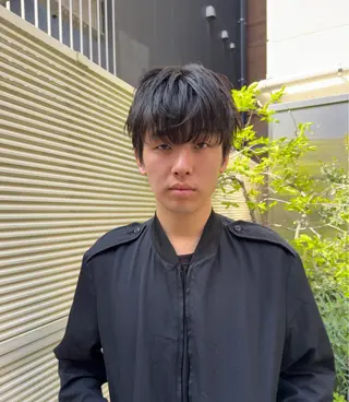 ショート メンズ 吉田一輝 外国人パーマのヘアスタイル