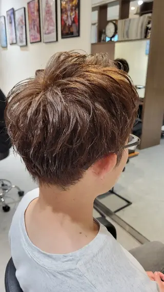 カラー メンズ 伊藤 史哉のヘアスタイル