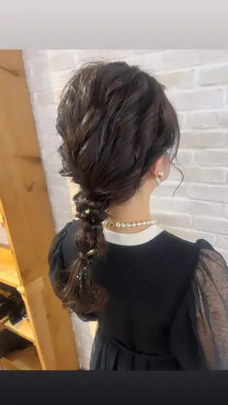ロング ヘアアレンジ Topstylist YUKIのヘアスタイル