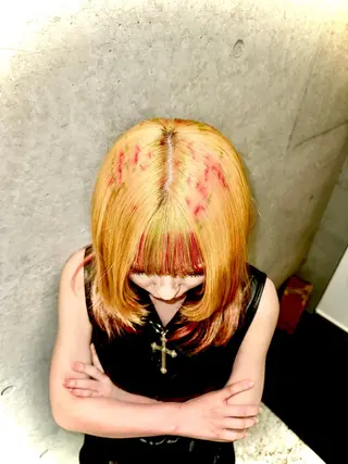 ロング カラー デザインカラー⭐︎★ 🐆hyo🐆のヘアスタイル