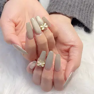 ネイル 🎀kira 長さだし💗モチ最高のネイルデザイン