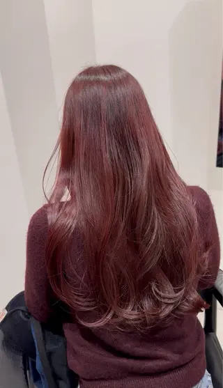 ミディアム カラー ヘアアレンジ 顔周り小顔レイヤー ×ブリーチなしカラーのヘアスタイル