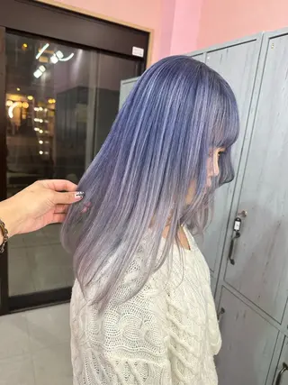 セミロング カラー 2次元カラー/ ブリーチMANATOのヘアスタイル