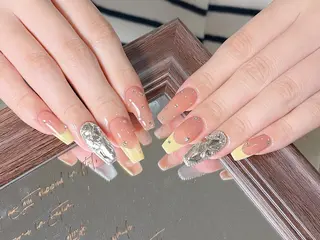 ネイル Di moのネイルデザイン