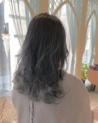 カラー 木屋元一/透明感 /前髪/ショートボブのヘアスタイル