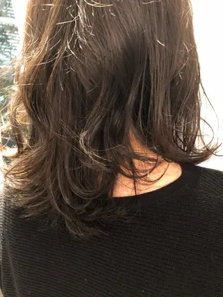 セミロング カラー レイヤーカット✂️ 横浜No1♡下鳥翔子のヘアスタイル