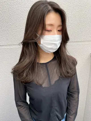 カラー ayaka 縮毛矯正レイヤーのヘアスタイル