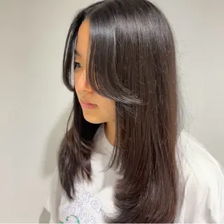 ロング カミヤ ミウのヘアスタイル